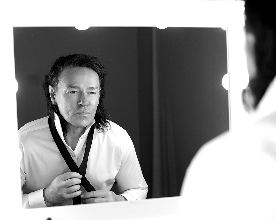 Simon Wilby - Award-winning AI innovator, inventor, and entrepreneur with 50+ patents in voice technology and artificial intelligence